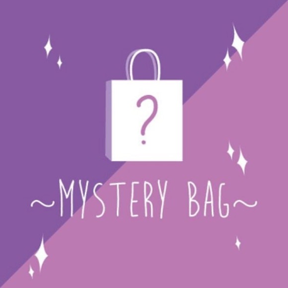 MYSTERY BAG - Picture 1 of 4